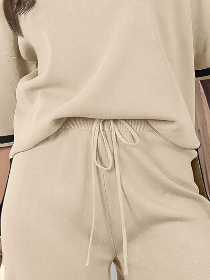 Women's summer short-sleeved two-piece suit