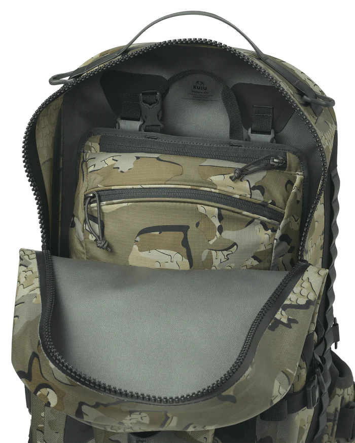 DeltaStorm 2200 Submersible Backpack | Coyote Brown