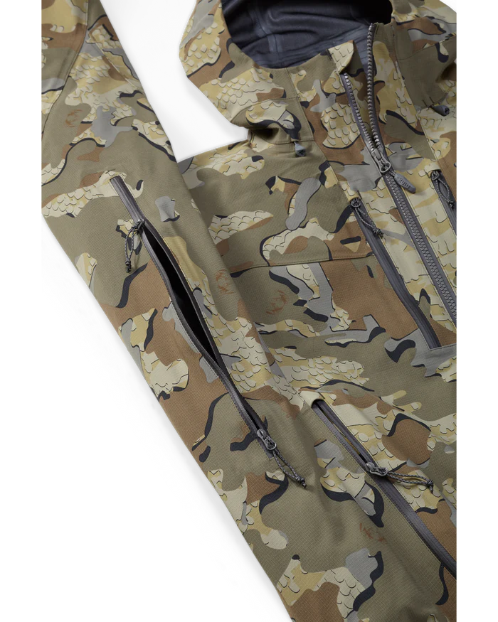 KUIU Kutana Storm Shell Jacket | Valo